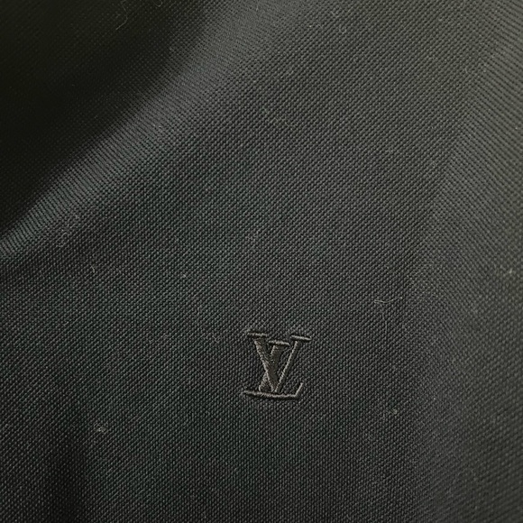 Louis Vuitton polo - Picture 2 of 3